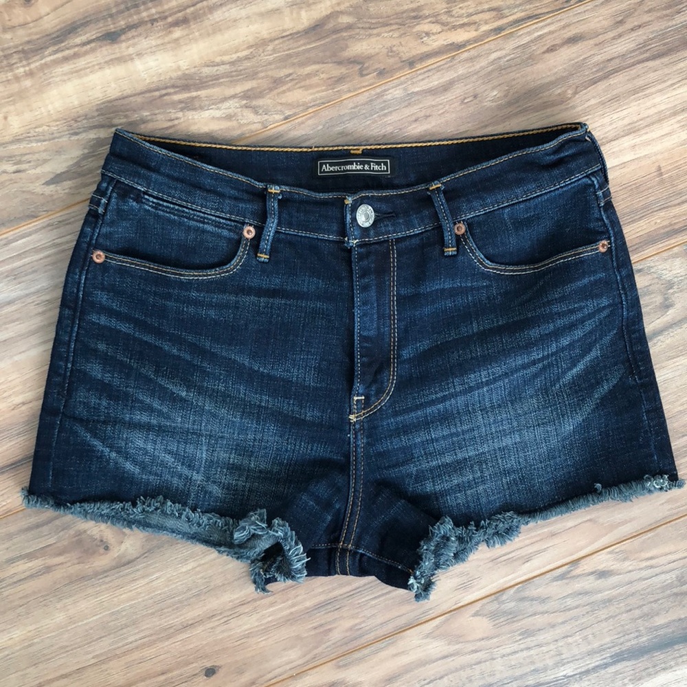 Abercrombie and Fitch High Rise Short 27